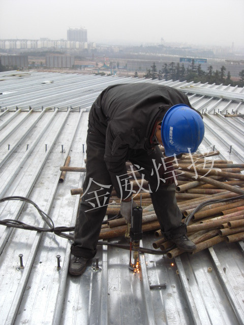 电弧螺柱焊机在西藏厂房建设中